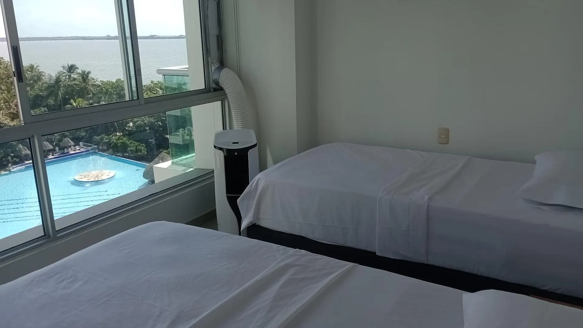 Apartahotel Costa Azul Suites Apartamento 603 Santa Marta